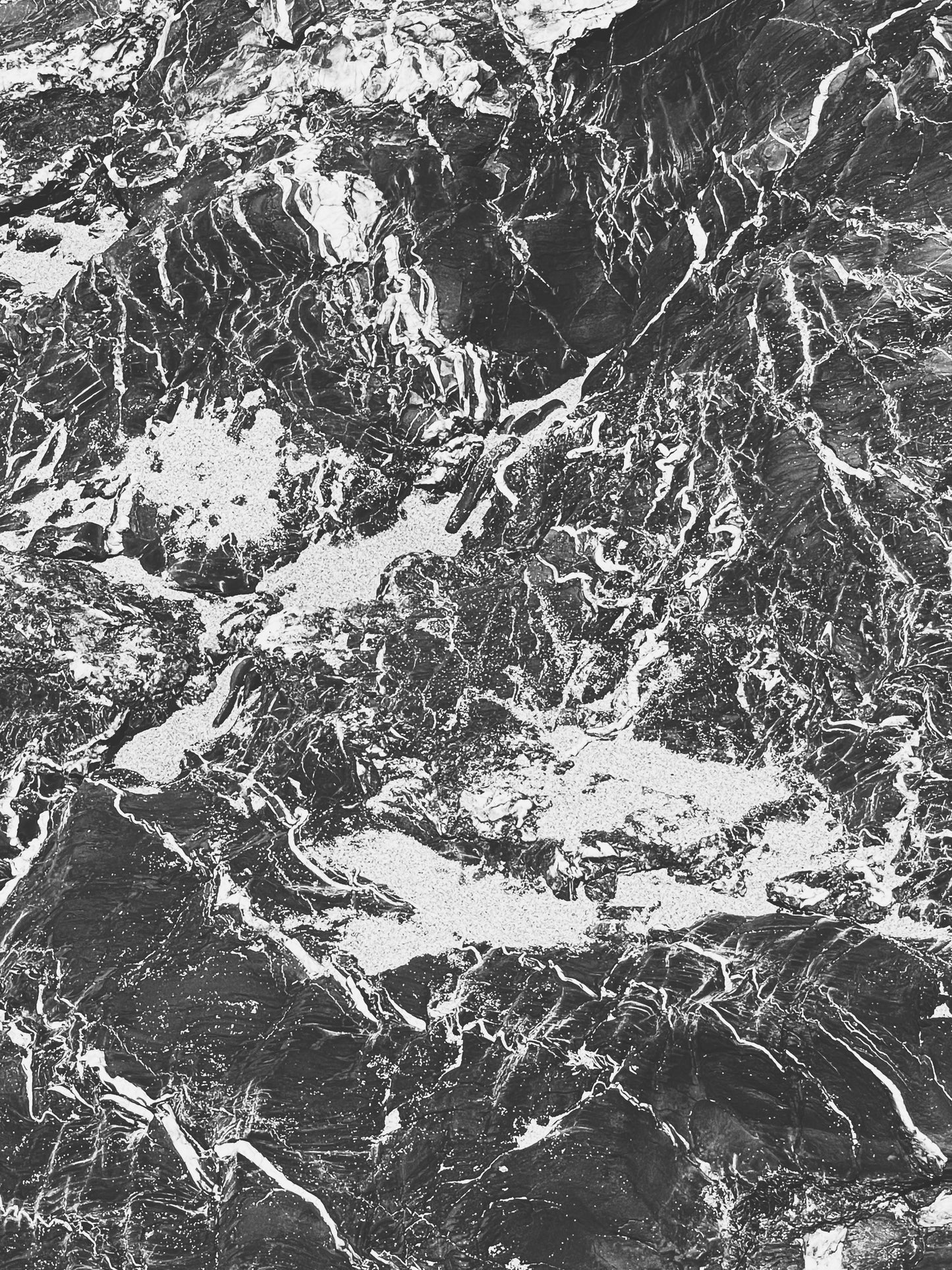 B04